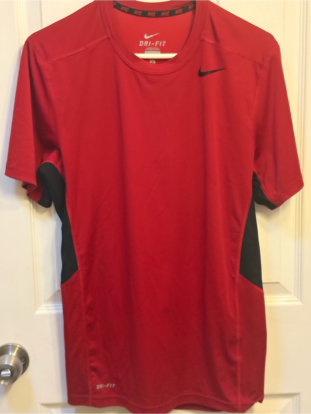 Nike Red Short-Sleeve Dri-FIT Athletic Tee with Black Panels